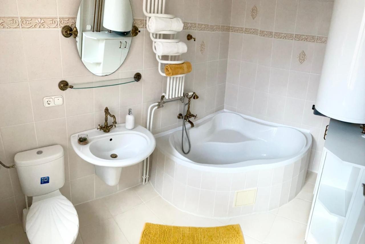 Aqua Azur Apartman Hajdúszoboszló Buitenkant foto