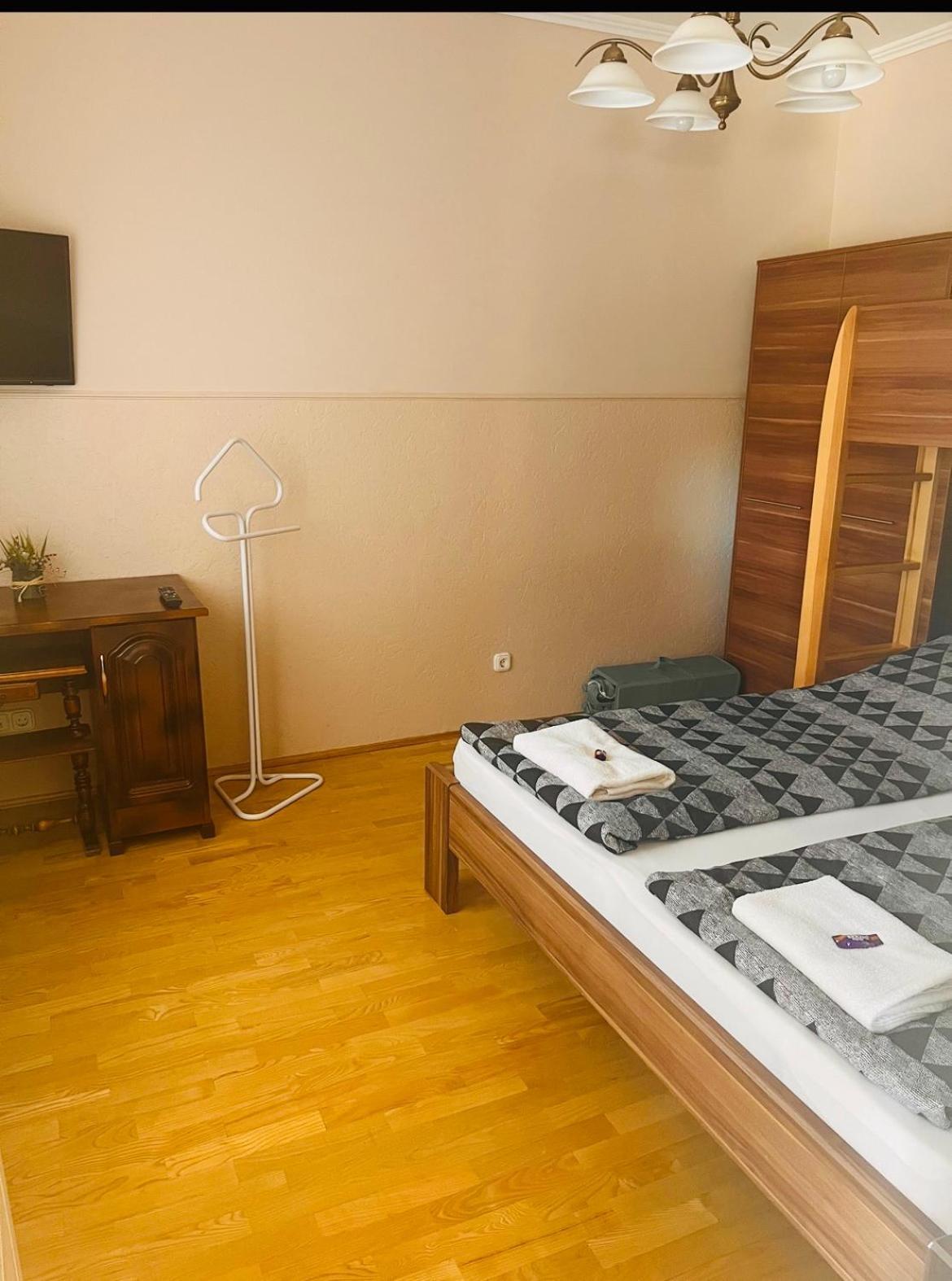 Aqua Azur Apartman Hajdúszoboszló Buitenkant foto
