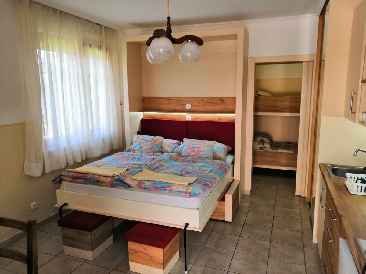 Aqua Azur Apartman Hajdúszoboszló Buitenkant foto